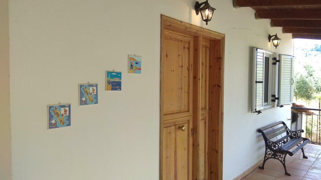 Mallios Home Floka Close To Ancient Olympia Flokas Extérieur photo